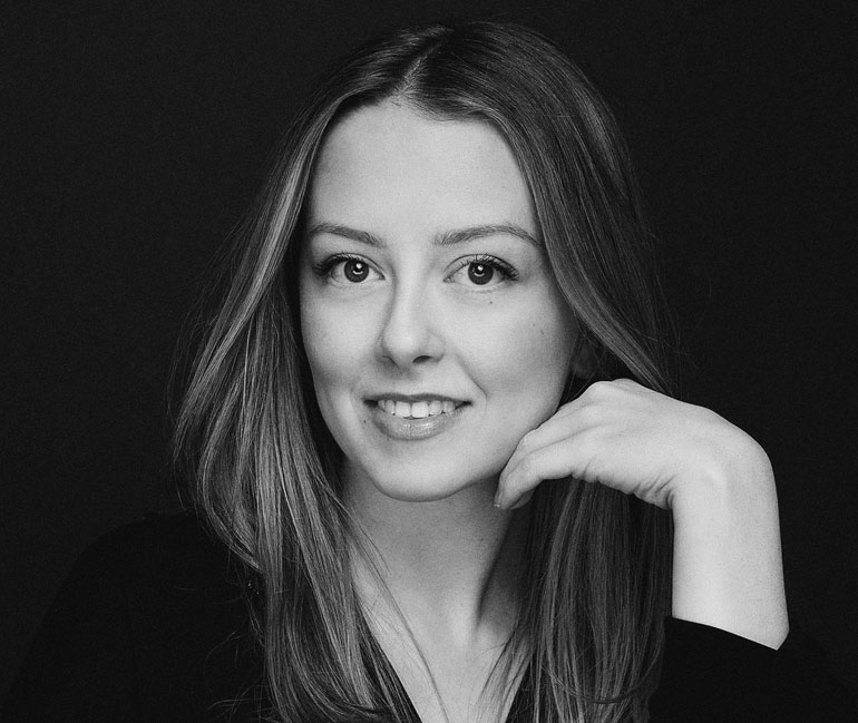 Ellana - Junior Stylist, Make-up Artist 